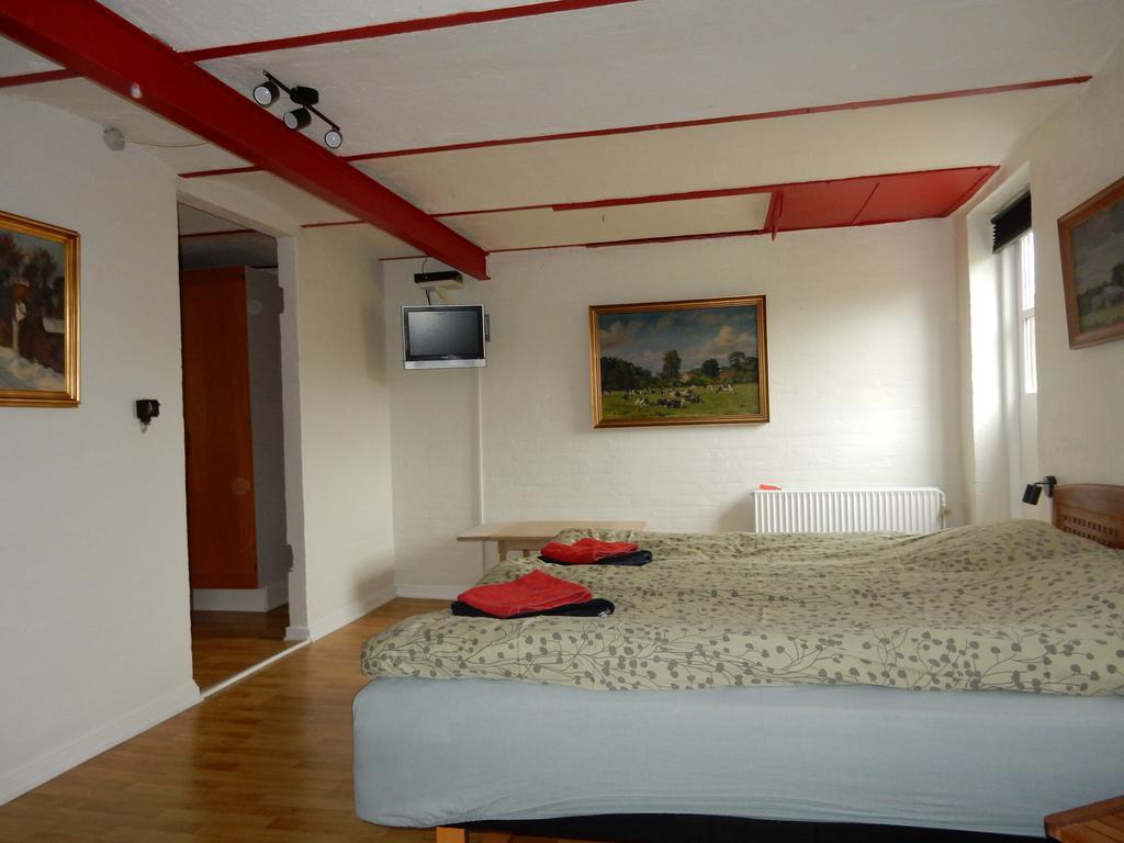 Den Gamle Kostald Bed & Breakfast Holsted Chambre photo