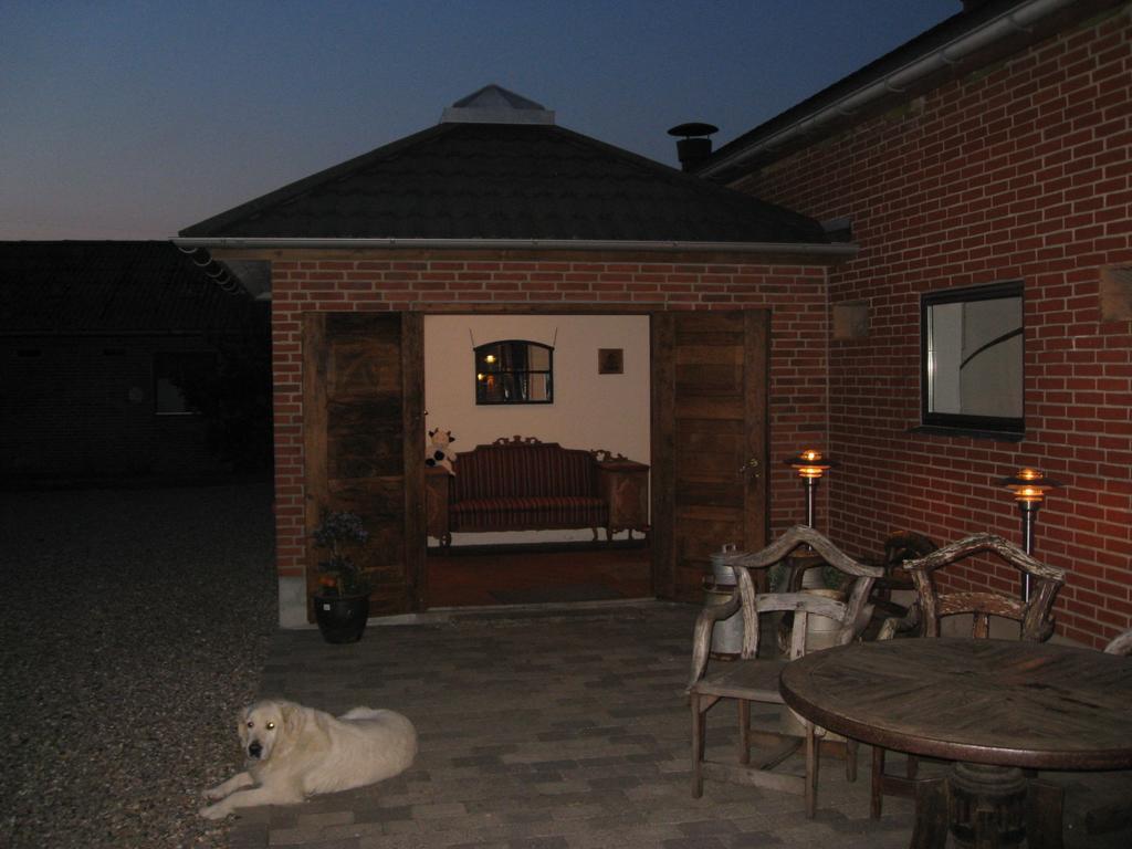 Den Gamle Kostald Bed & Breakfast Holsted Extérieur photo