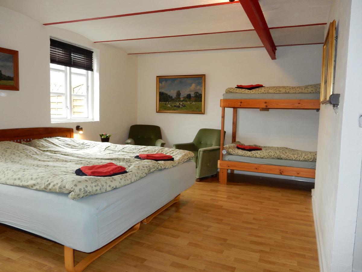 Den Gamle Kostald Bed & Breakfast Holsted Extérieur photo