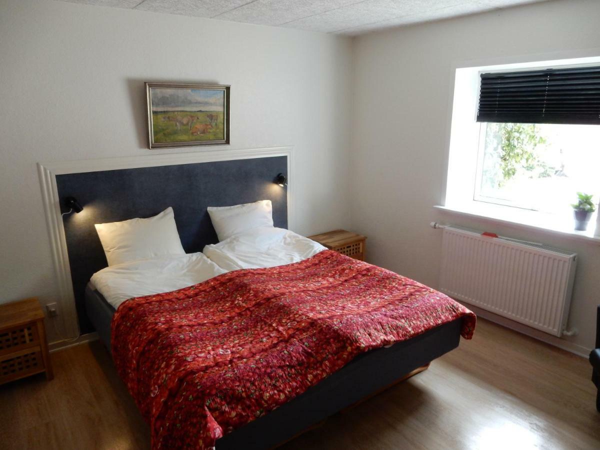 Den Gamle Kostald Bed & Breakfast Holsted Extérieur photo